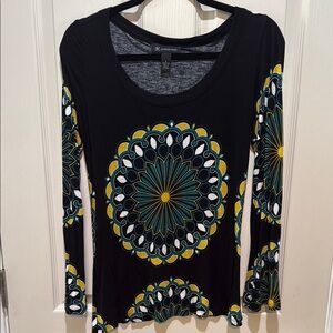 INC Black and Yellow Patterned Women's Top - Small